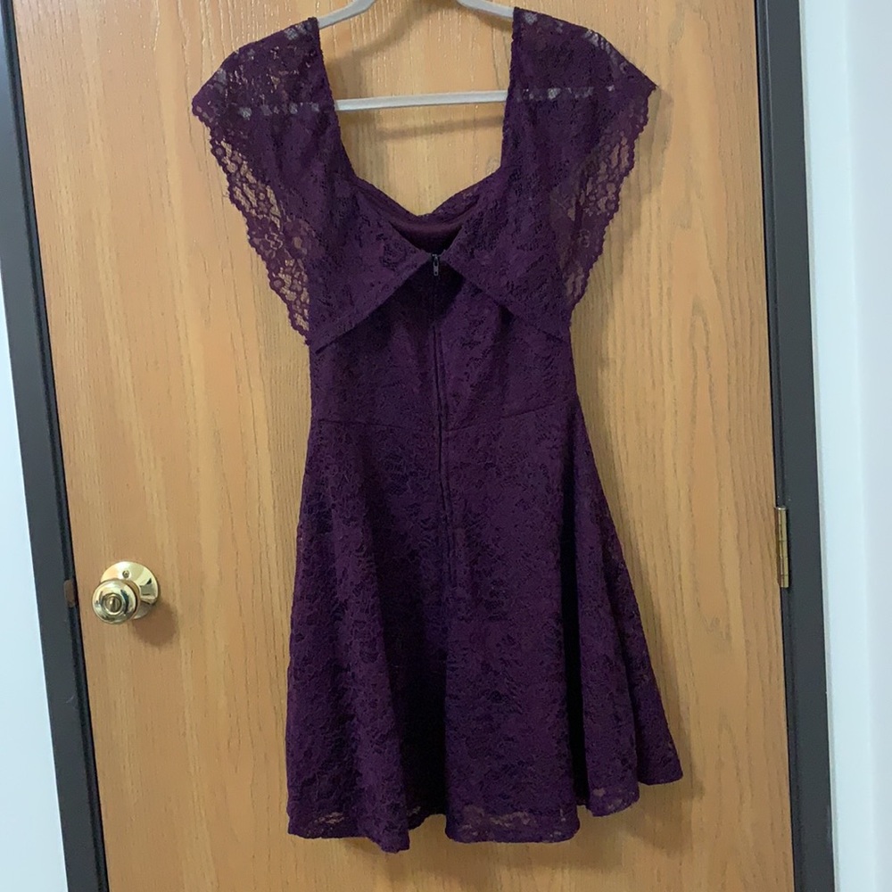 Dress - Picture 2 of 2